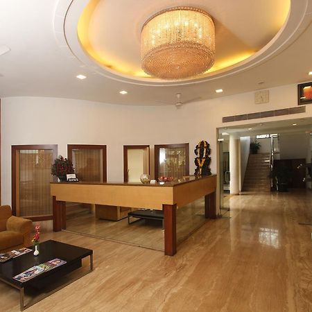 Hotel Phoenix Koregaon Park Пуне Екстер'єр фото